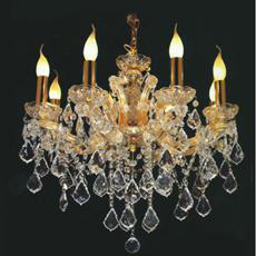 水晶吊燈：為你增加高貴氣息（圖）