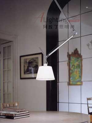 意大利草帽臺燈 經(jīng)典的設(shè)計(圖)