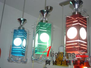 歐特：網(wǎng)上照明展最受關注吊燈(圖)