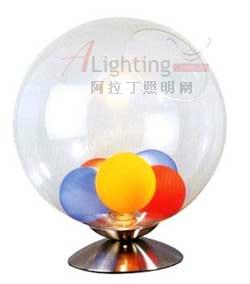 手工玻璃臺(tái)燈 精雕時(shí)尚(組圖)